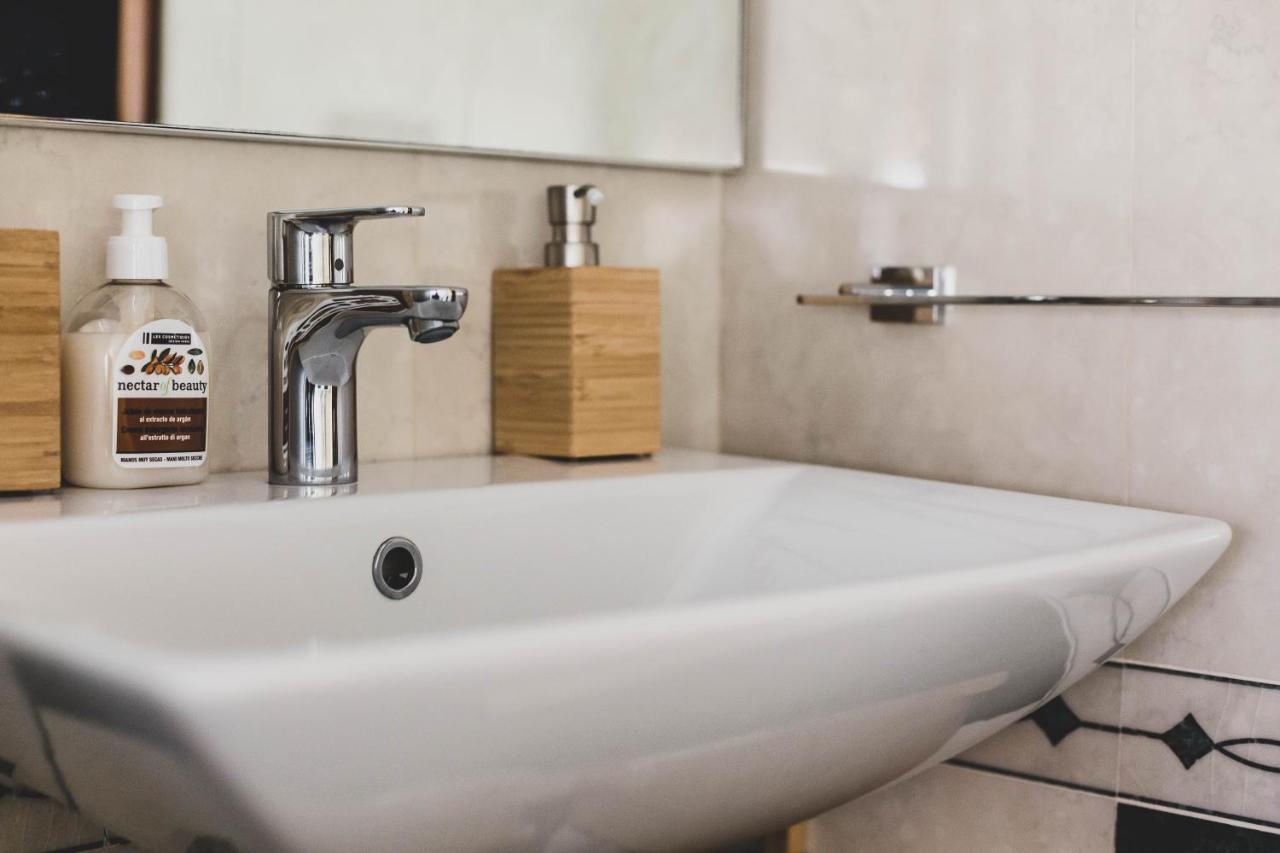 Via Nonantola- Twobedrooms Apartment روما المظهر الخارجي الصورة